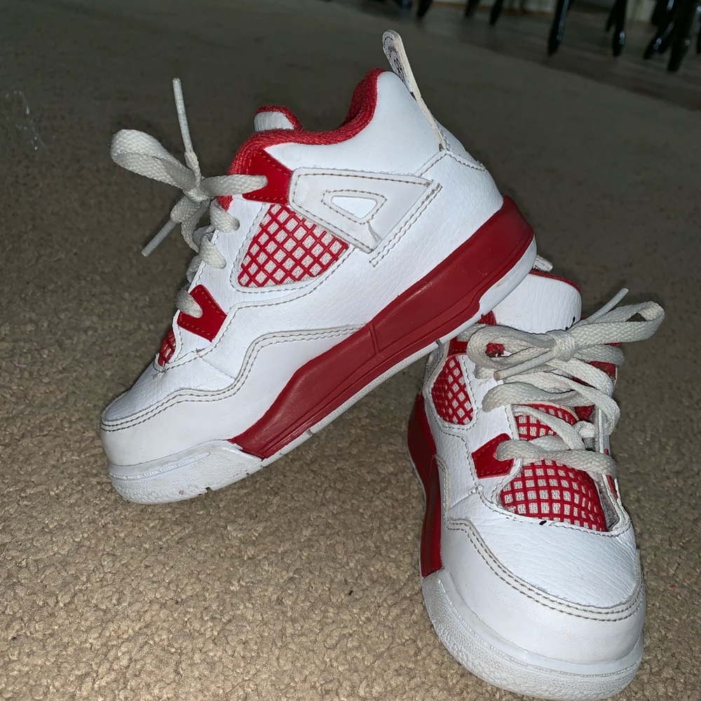 Jordan Retro 4’s